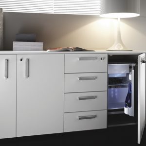 Mobile basso portadocumenti ante battenti e cassetti bianco opaco con serratura e frigo cm. 180x45,6 h76,8 - AM 34
